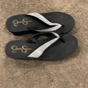 Black Jessica Simpson flip flop heels worn once